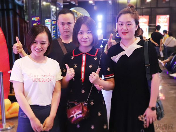 cͬУpϲRT𱬾W(wng)l(f)YƷՈ200TӰ