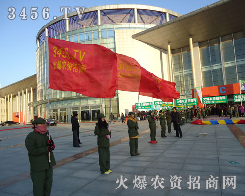 𱬾W(wng)𱬾W(wng)M(jn)