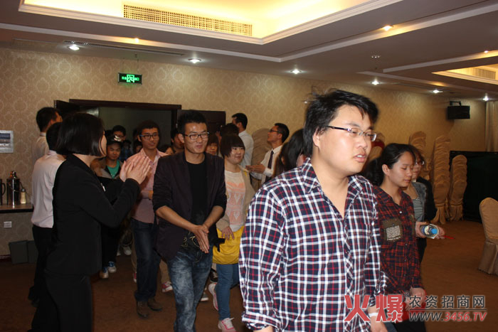 學(xué)員進(jìn)場