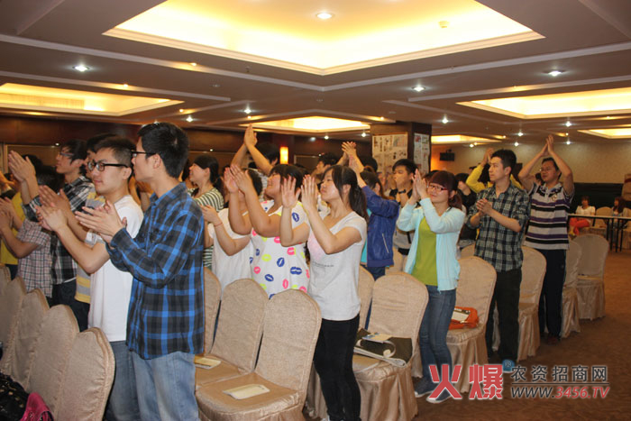 學(xué)員進(jìn)場